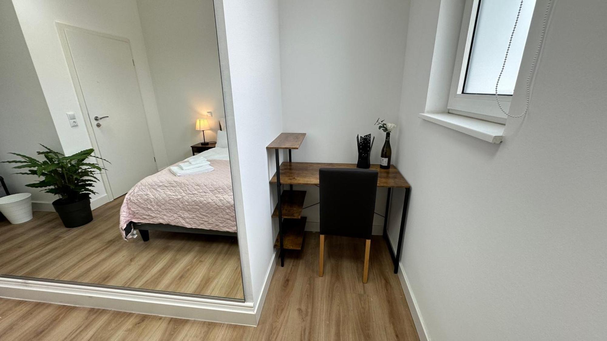 Das Loft - Sauna - 4 Schlafzimmer - 2 Baeder - Stadtmitte - 2 Parkplaetze Шпайер Екстериор снимка